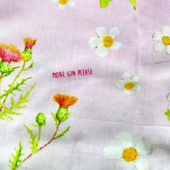 Cynthia Rowley Cloth Drawstring Bag Gin Lane 1751 More Gin Please FREE SUNGLASS - Picture 14 of 16